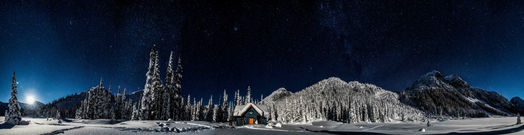 Phelix hut on a cold and clear night during the New Years Eve 2016 trip. Photo by Nathan Starzynski
