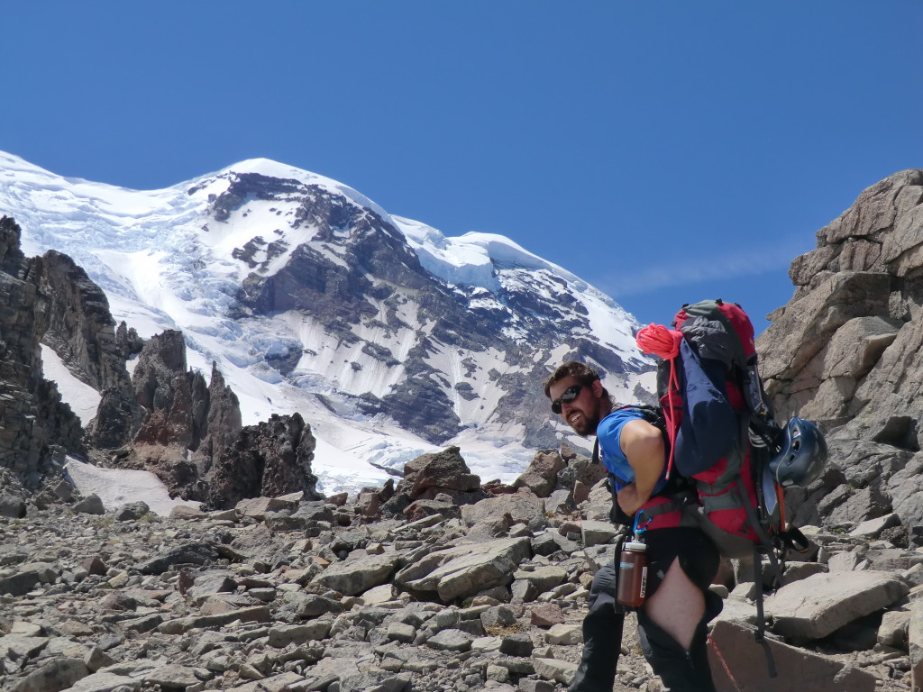 Kike at St Elmo Pass, Liberty cap in the background. Photo by Julien Renard