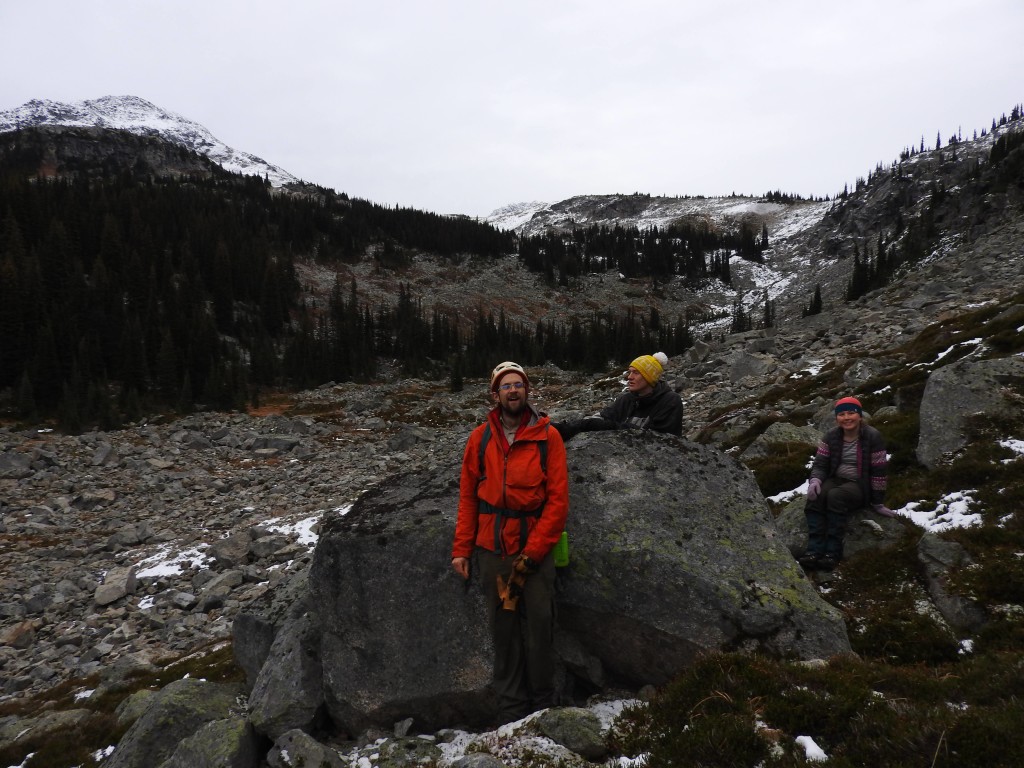 Tom, George and Erica contemplating how to measure 9 marbles while feasting our eyes on Bella Vista Bowl.