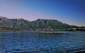 Views from the ferry back to Horseshoe Bay (weird colours brought to you by Declan's sunglasses-filter)