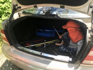 finding shade back at the car at the end of the trip