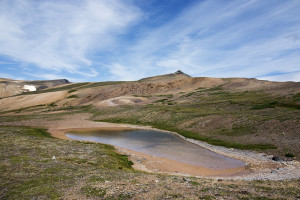 A small tarn on the approach to Deer Pass.