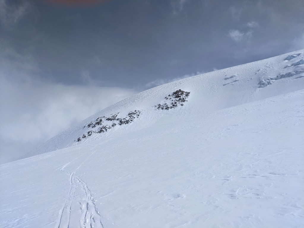 The two rock bands we skied between on the Warren nose