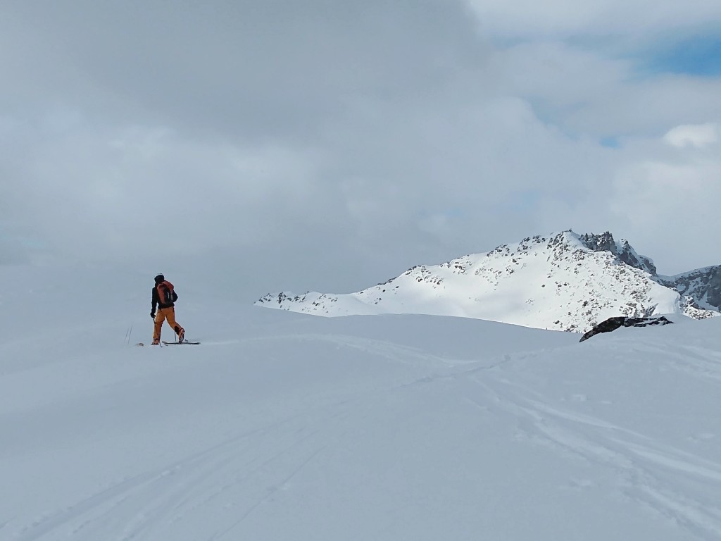 Jacob skinning up on the ridge.