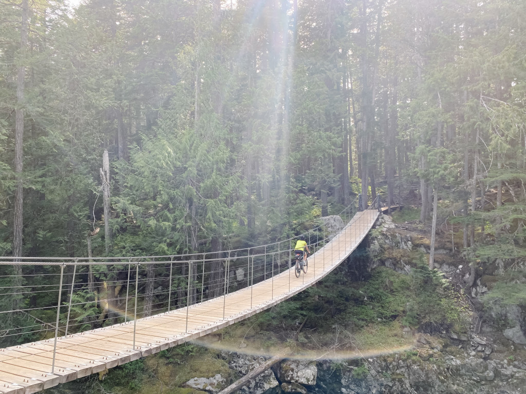 The suspension bridge toward Train Wreck after all the hikers are gone