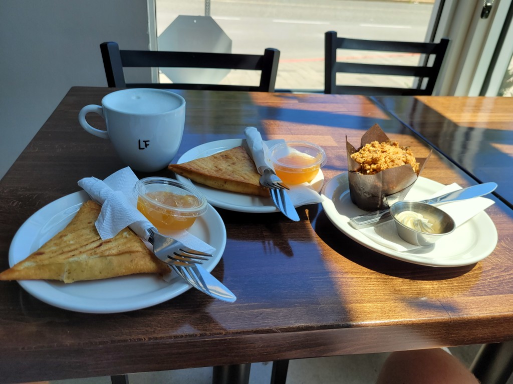 A snack pitstop on the way down