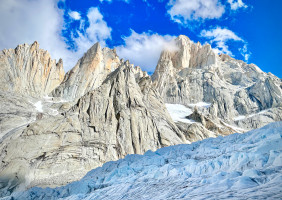 That’s a lot of rock. Guillamet, Mermoz, and a vastly foreshortened Fitz Roy towering above the. Glaciar Fitz Roy Norte.