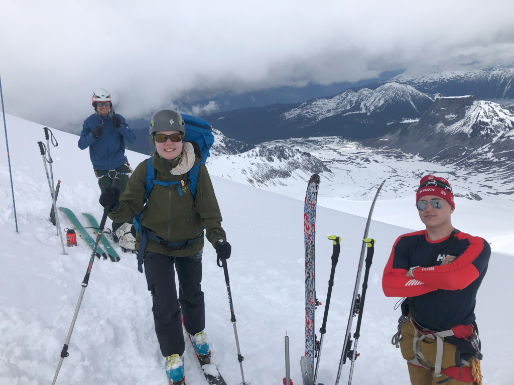 Flavia, about to take off skiing down a lovely 500m descent after saying our goodbyes to Alex and Ivan.