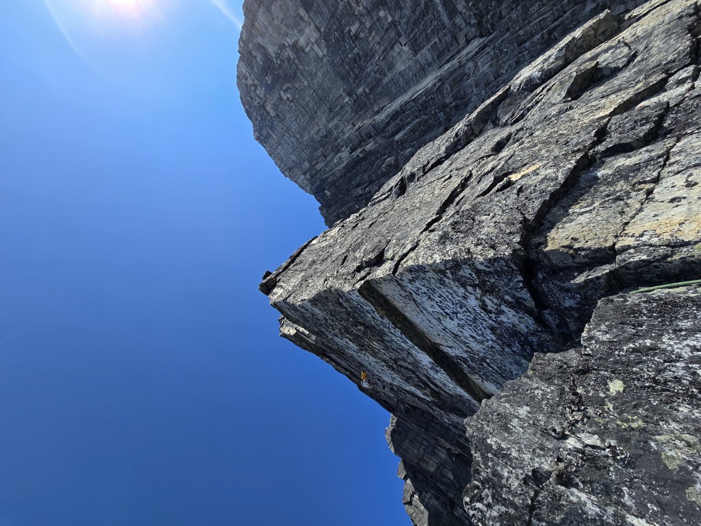 A photo from the belay at the bottom of p3
