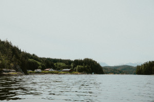 The village of Gwayasdums