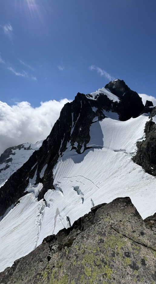 The summit and the Rumbling Glacier