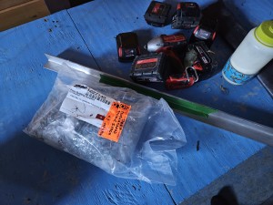 Hut supplies with too many batteries