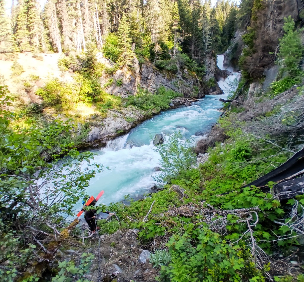 Approaching the Salal Creek tyrolean